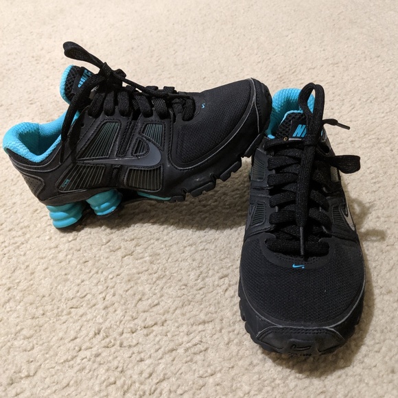 WOMENS NIKE SHOX TURBO 11 FLYWIRE SHOES 5.5 - Picture 1 of 7